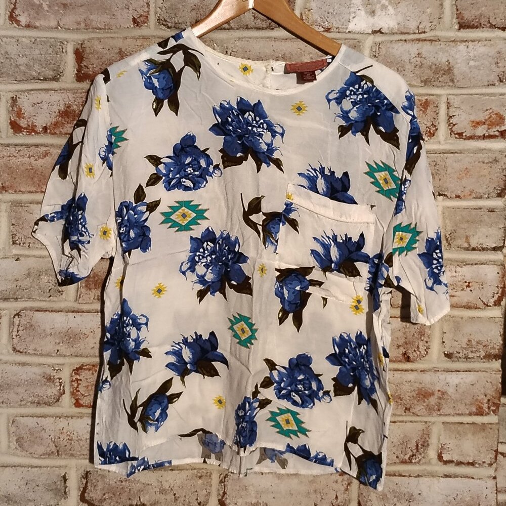 Worthington Womens Floral/Aztec Top - Size 16